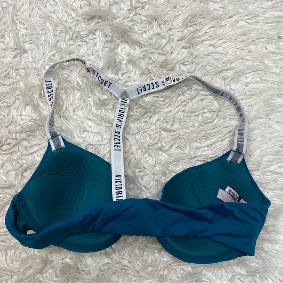 Victoria Secret Lightly Padded T-Shirt Bra - Picture 2 of 3